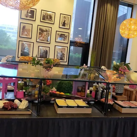 Airport Plaza Hamburg