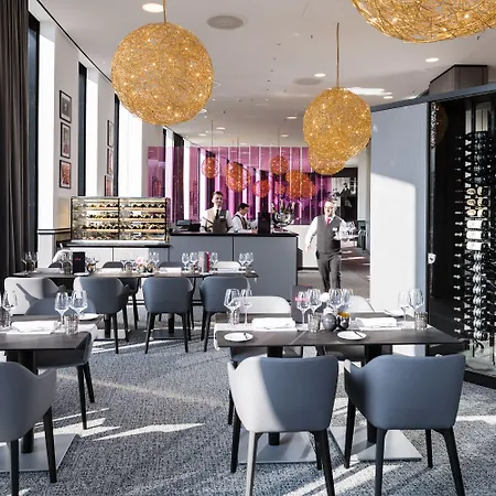 Airport Plaza Hamburg Otel