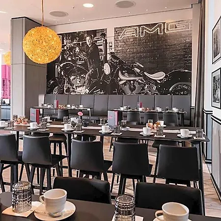 Hotell Airport Plaza Hamburg 4*