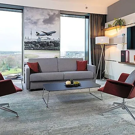 Airport Plaza Hamburg Hotell 4*