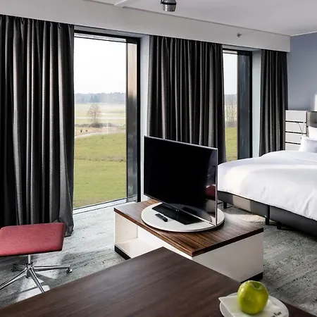 Airport Plaza Hamburg נורדרשטט