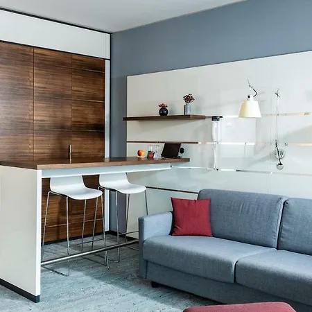 Airport Plaza Hamburg 4*