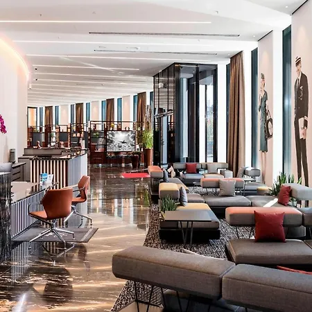 Airport Plaza Hamburg Hotel 4*