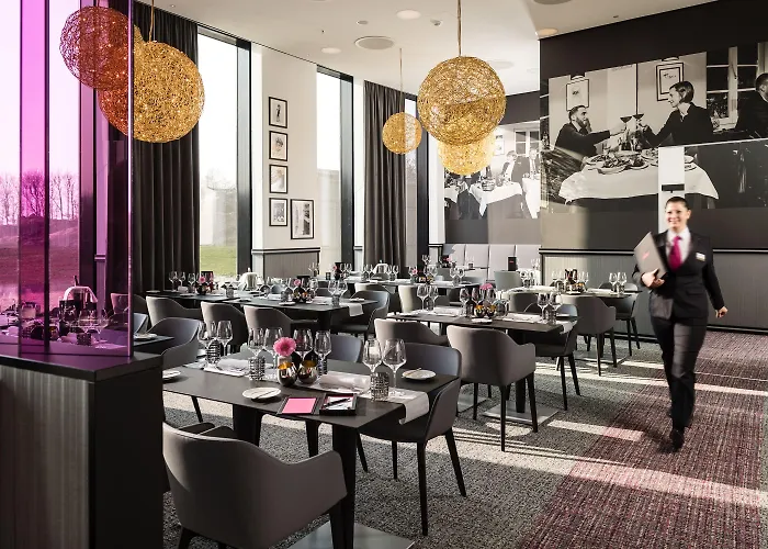 Airport Plaza Hamburg 4*